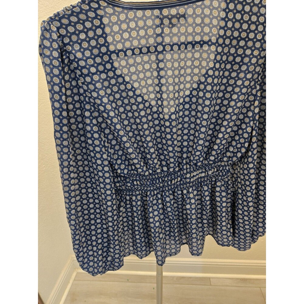 Max Studio Size L Blue Geo Print Smocked Waist V-Neck Long Sleeve Blouse Top - Picture 5 of 12